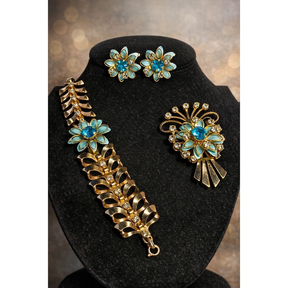 Van Dell 12K GF Daisy Rhinestone Bracelet, Earrings & Brooch Set Vintage